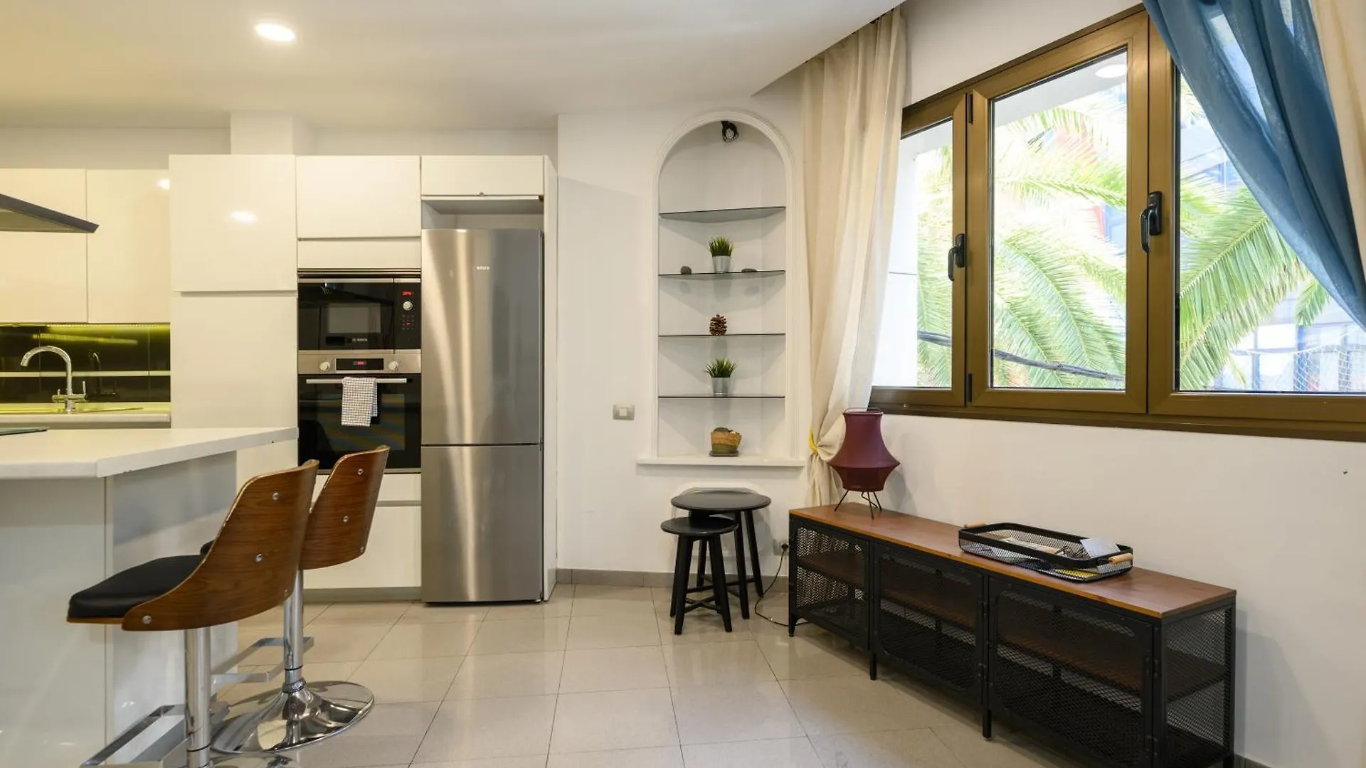 Hjs Plaza Suites Apartments I 大加那利岛拉斯帕尔马斯 0*,