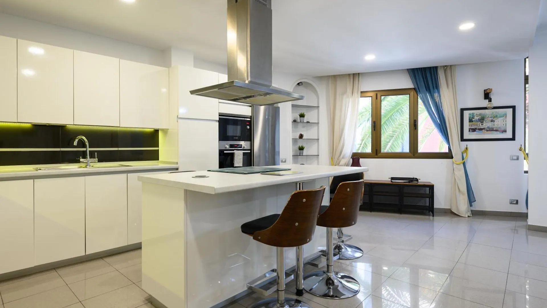 Hjs Plaza Suites Apartments I 大加那利岛拉斯帕尔马斯