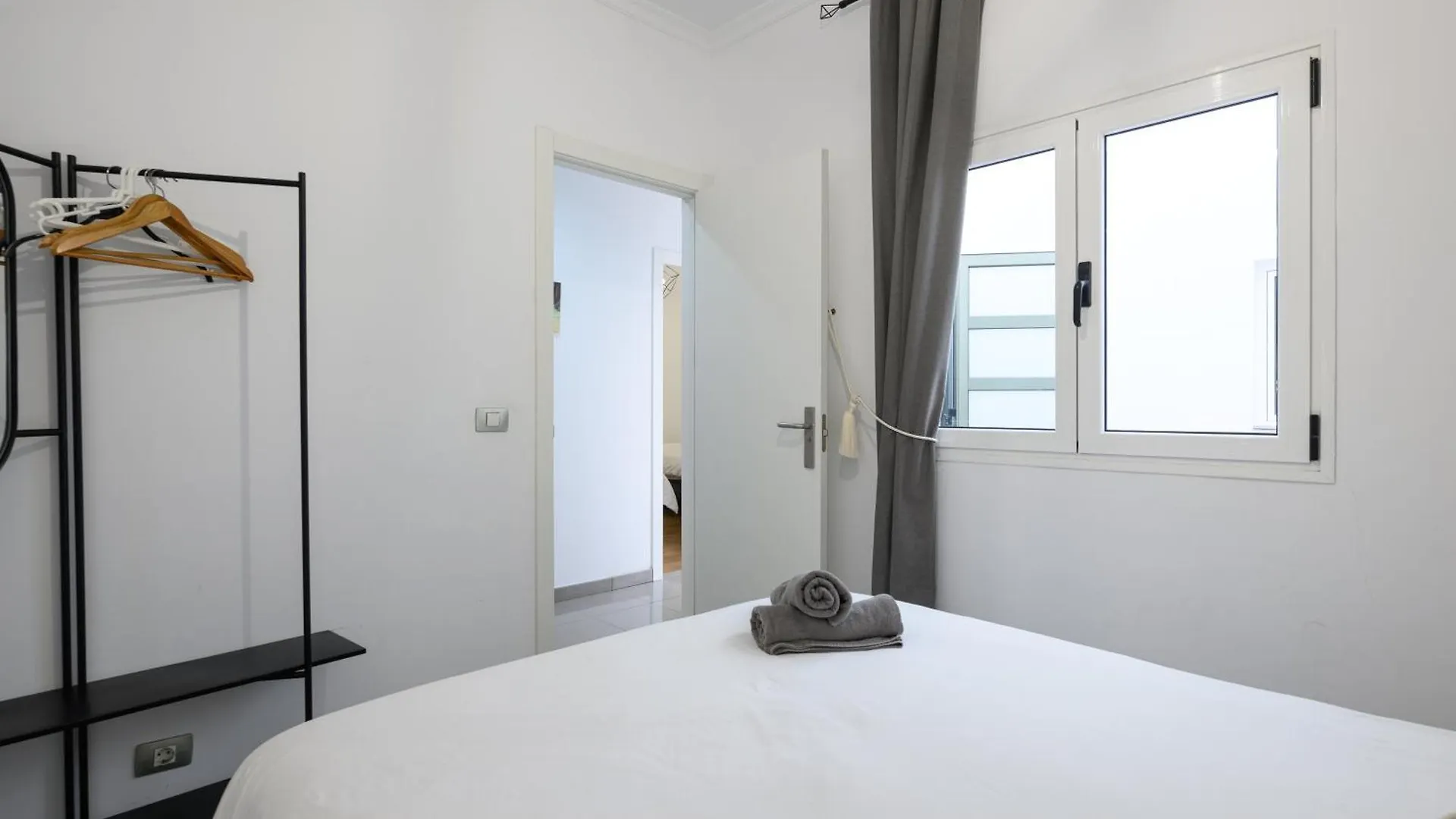 Hjs Plaza Suites Apartments I 大加那利岛拉斯帕尔马斯